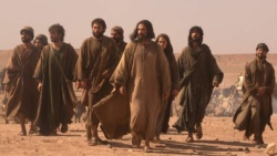 jezus i uczniowie 4 250x141 - Parafia Radzymin